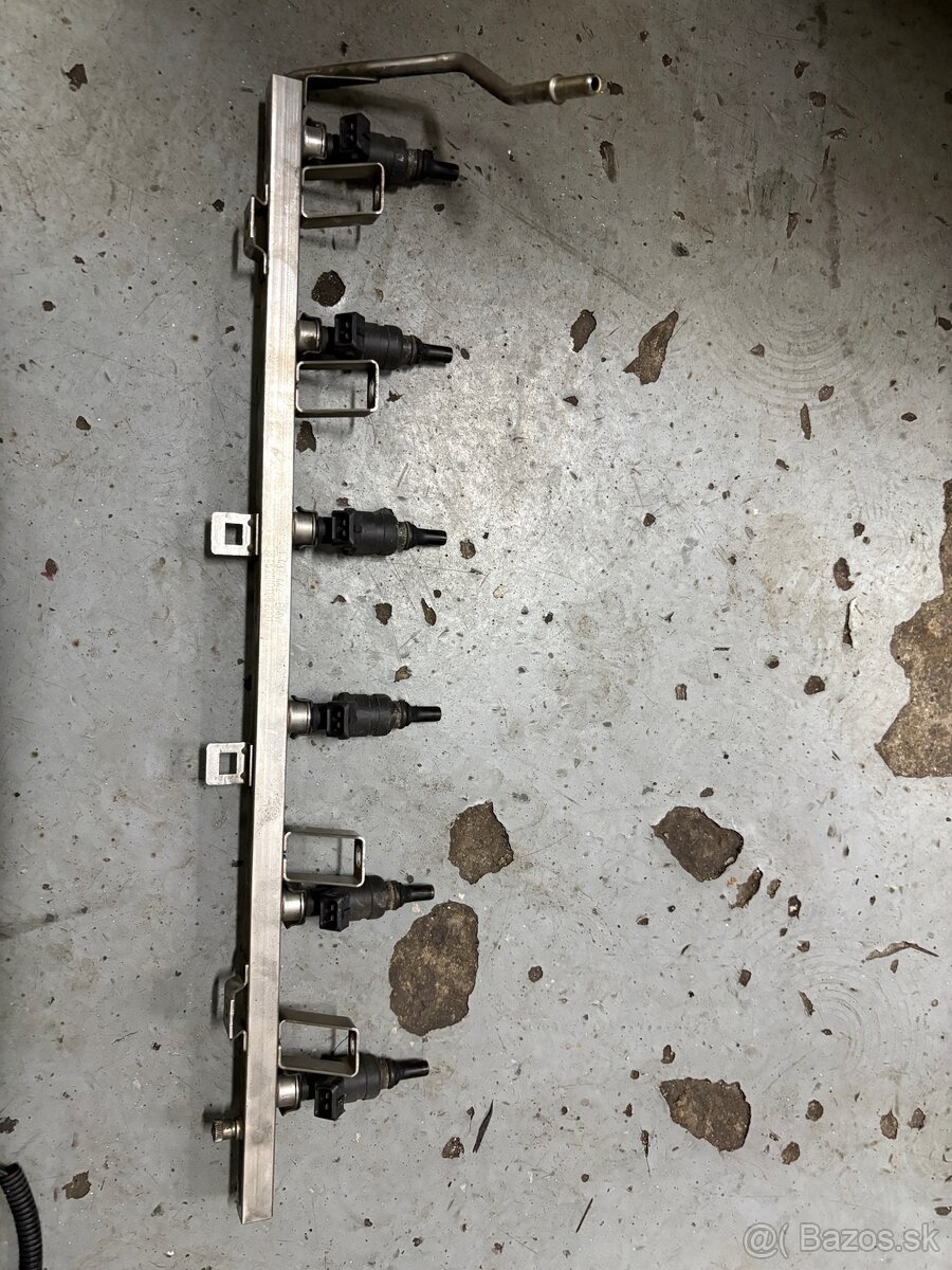 Palivová lišta + vstreky BMW m54