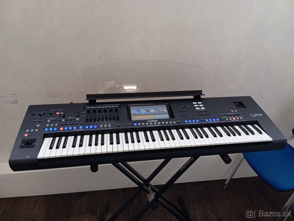 Yamaha genos