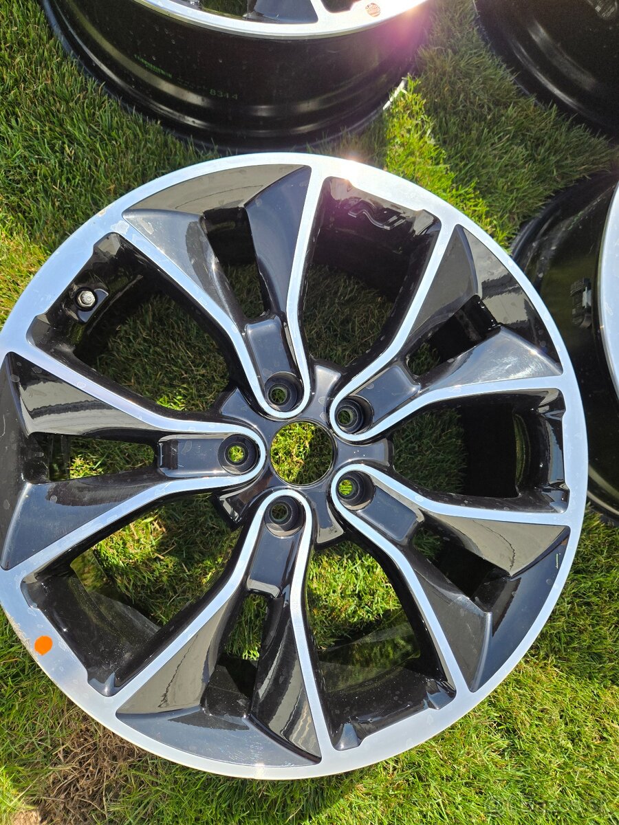 Disky Hyundai 19"