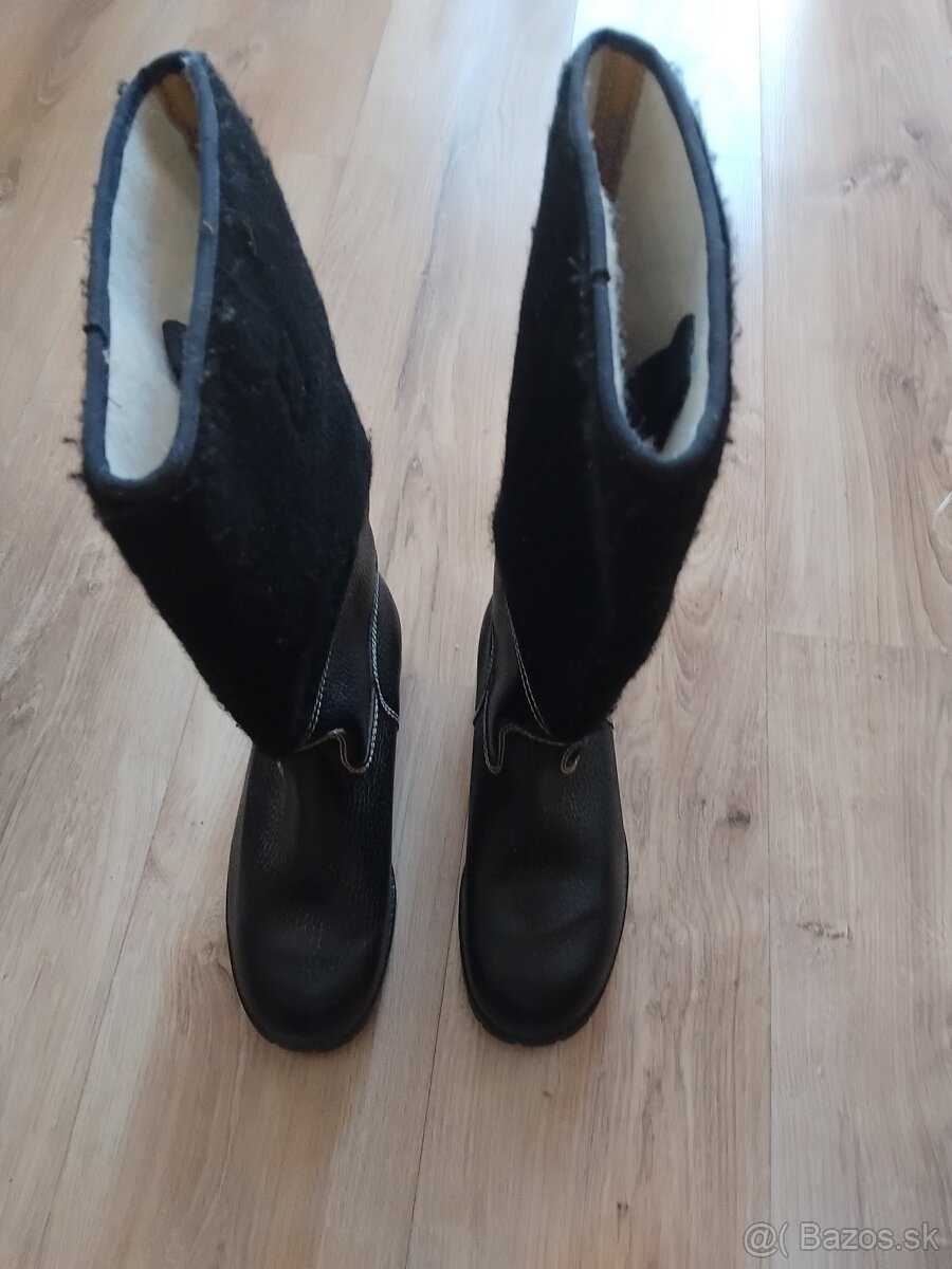 Pracovne kožené čižmy