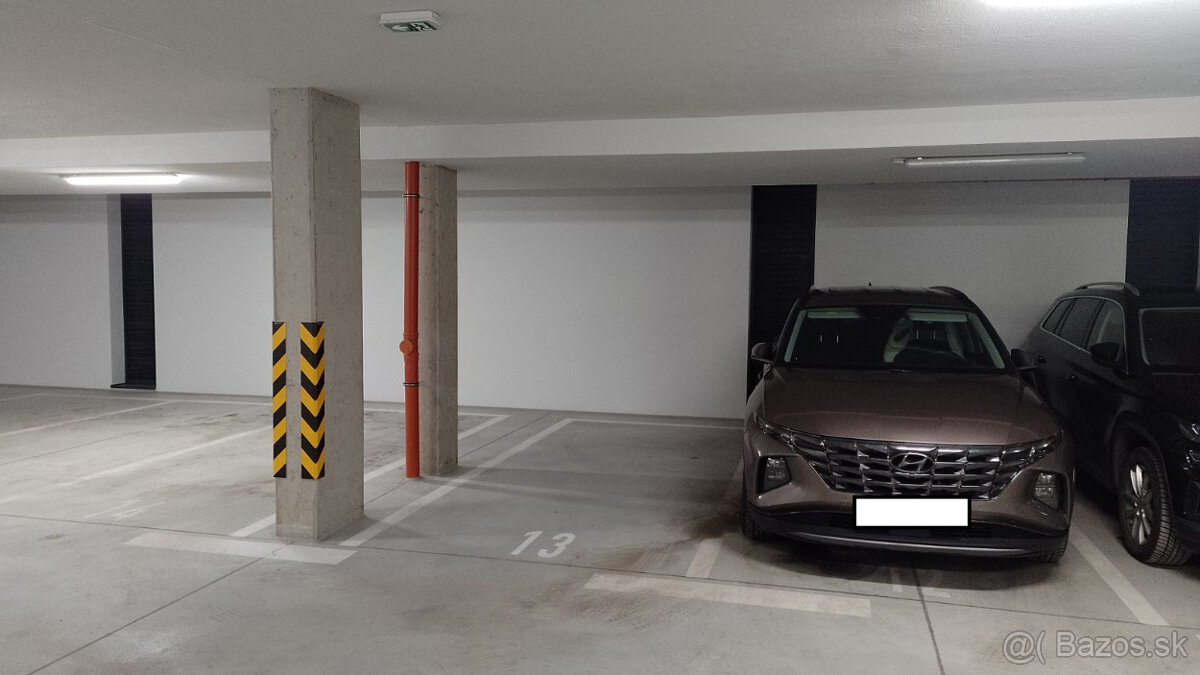 Garážové státie Galanta WEST