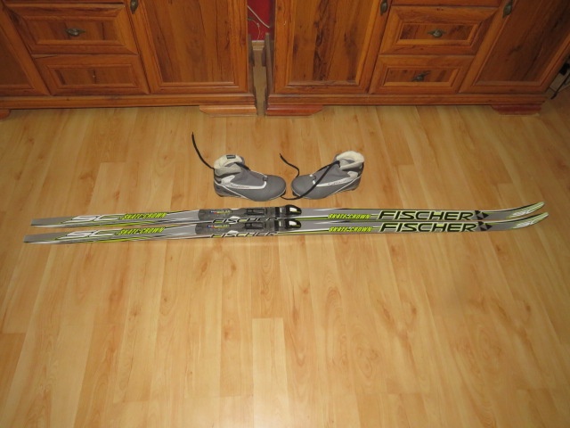 Predam bezkovy set,Fischer,187 cm,SNS,c.38,supiny