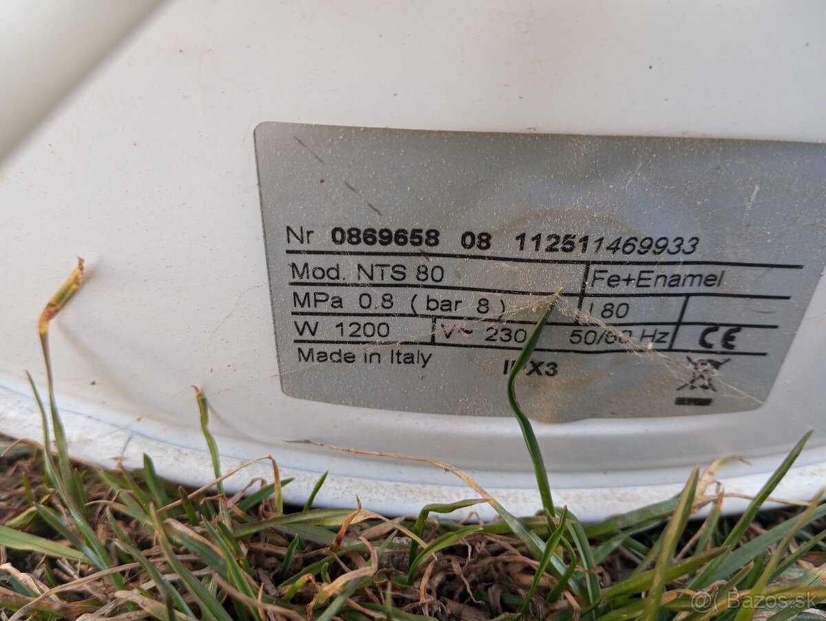 Predám elektrický bojler.