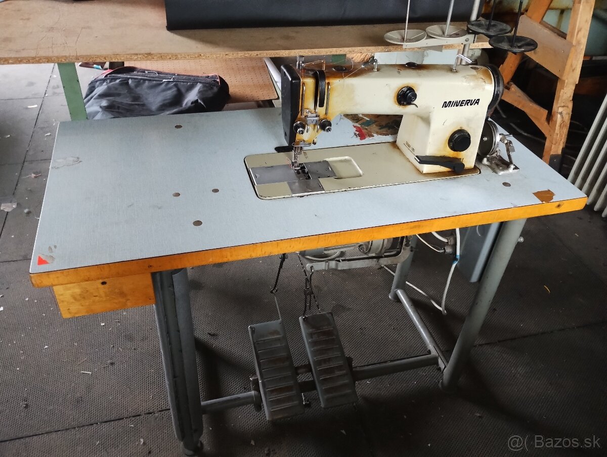 Predám dvojihlový šijací stroj