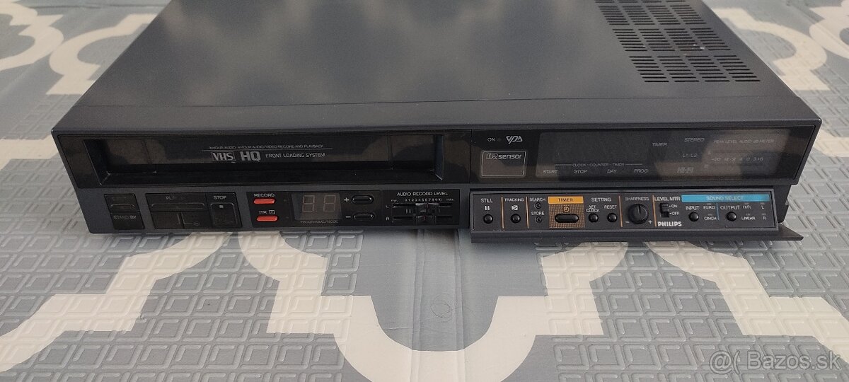 Videorekordér Philips VR6762/023