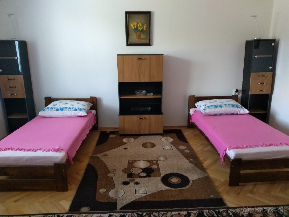 poskytnem ubytovanie