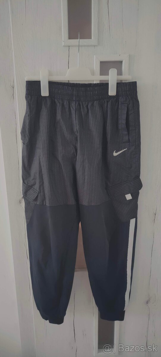 Teplaky NIKE