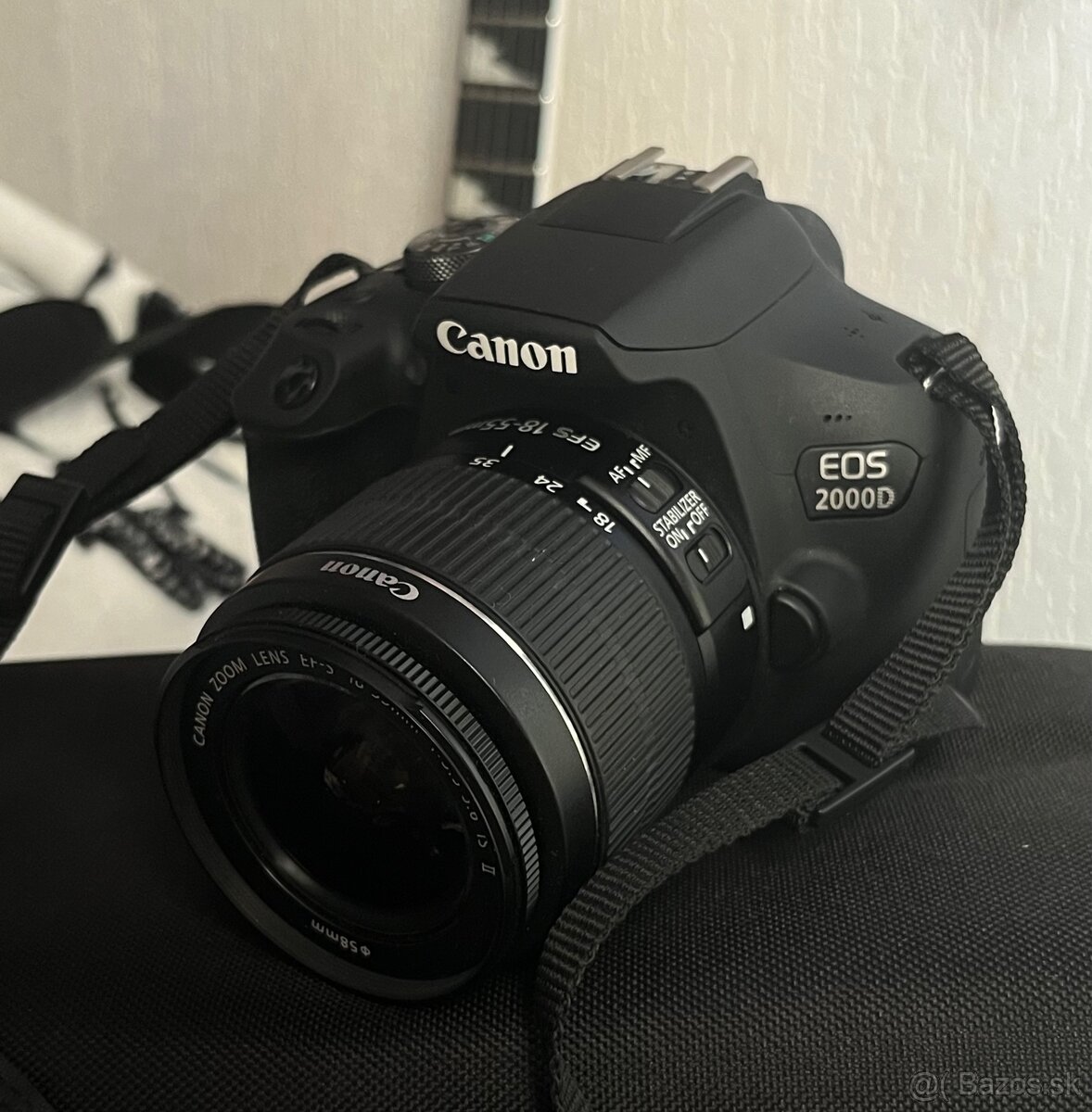 Fotoaparat Canon Eos 2000D