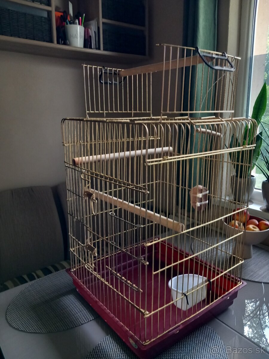 predám vysoko kvalitnú KLIETKU š/v/h : 47×68-82×47