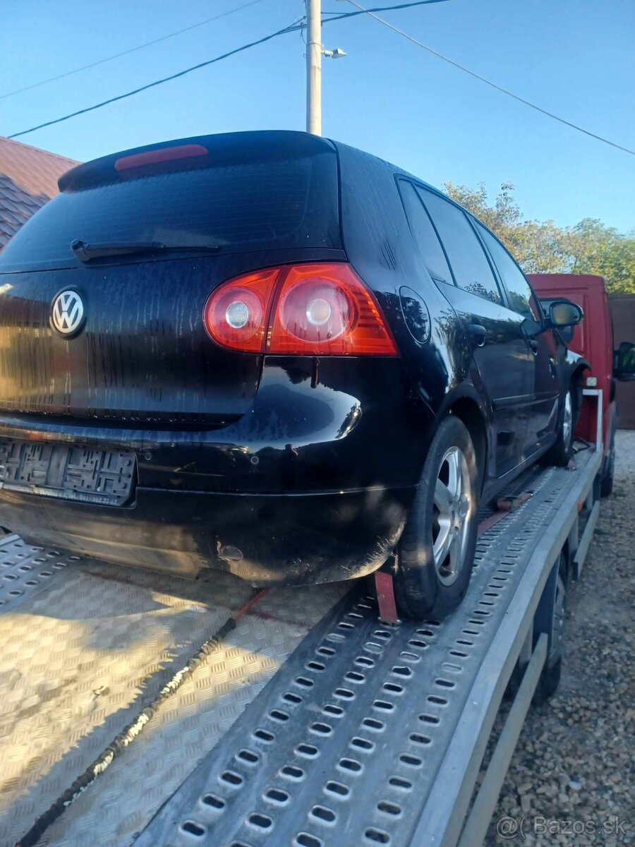 Rozpredám VW Golf V 1.4 16v 55kw BCA