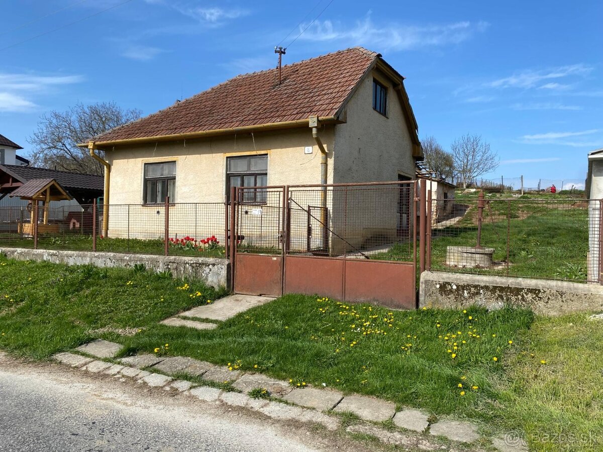 Na predaj 3 izbový rodinný dom