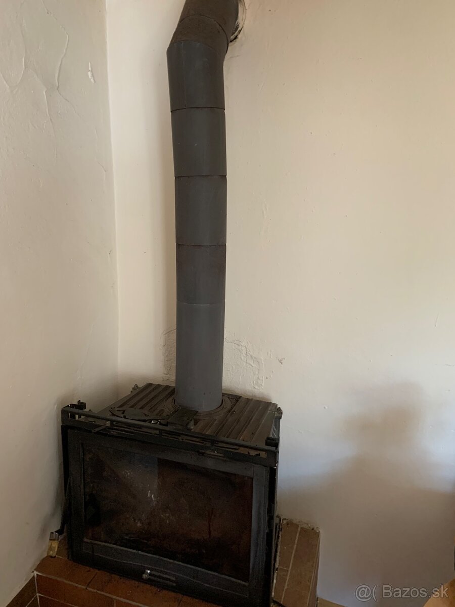 Predám krbovú vložku s príslušenstvom – ako na foto