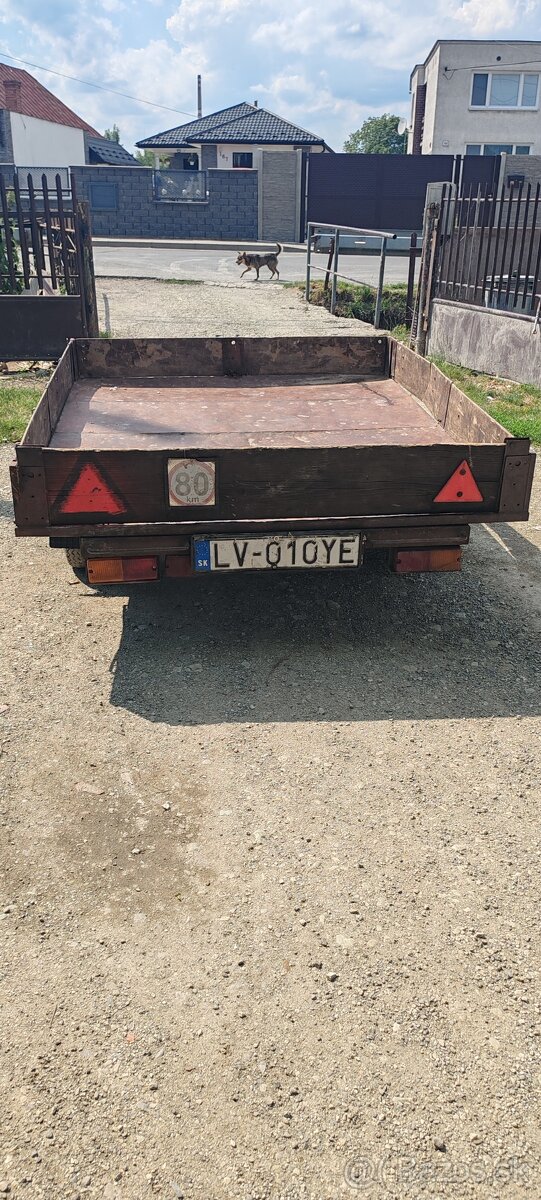 Prívesný vozík