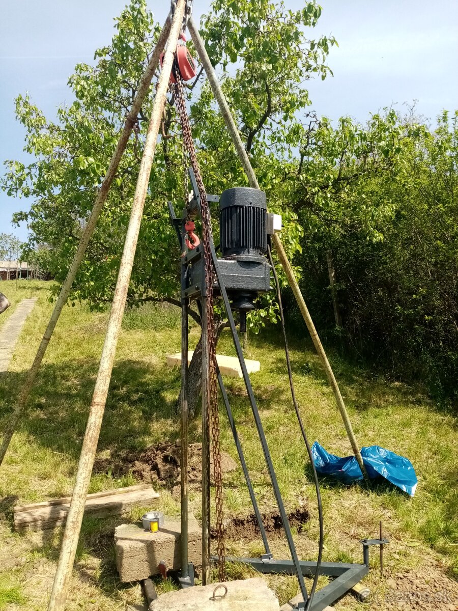 Predám doma robenu vrtnu supravu