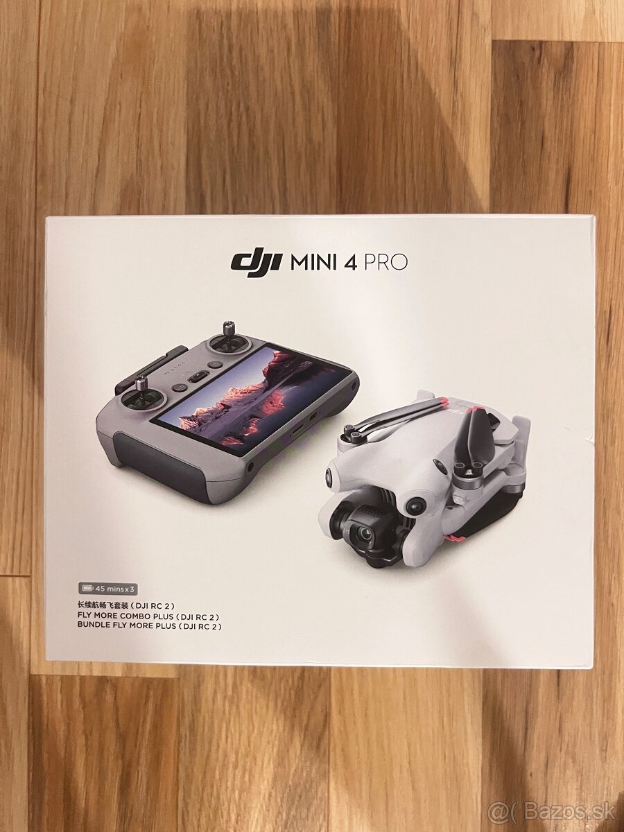 DJI Mini 4 Pro Fly More Combo