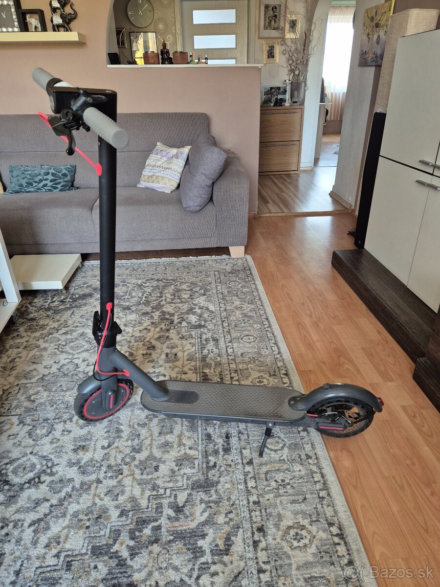 Elektrická kolobežka