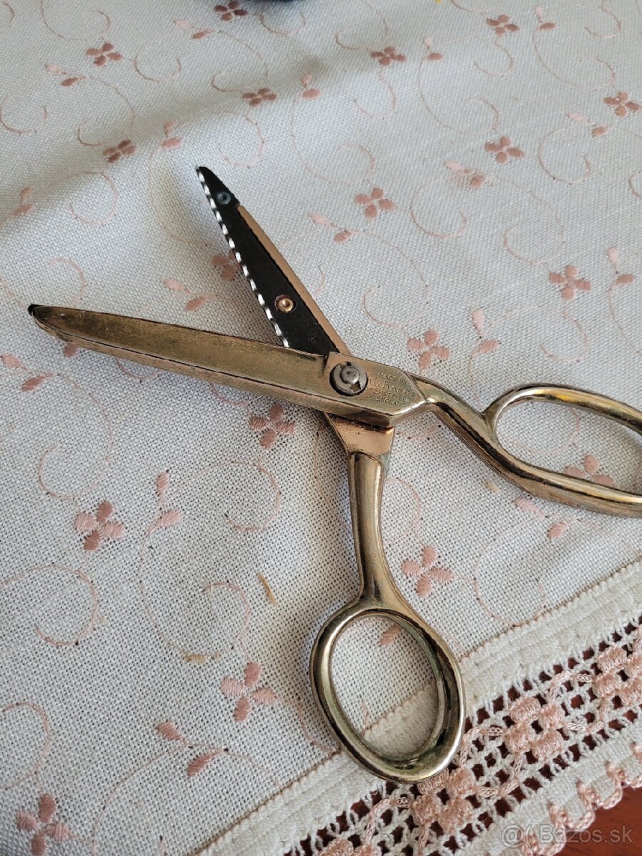 Krajčírske Nožnice