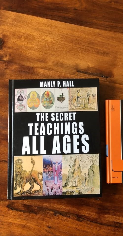 The Secret Teachings of All Ages ,Manly P. Hall