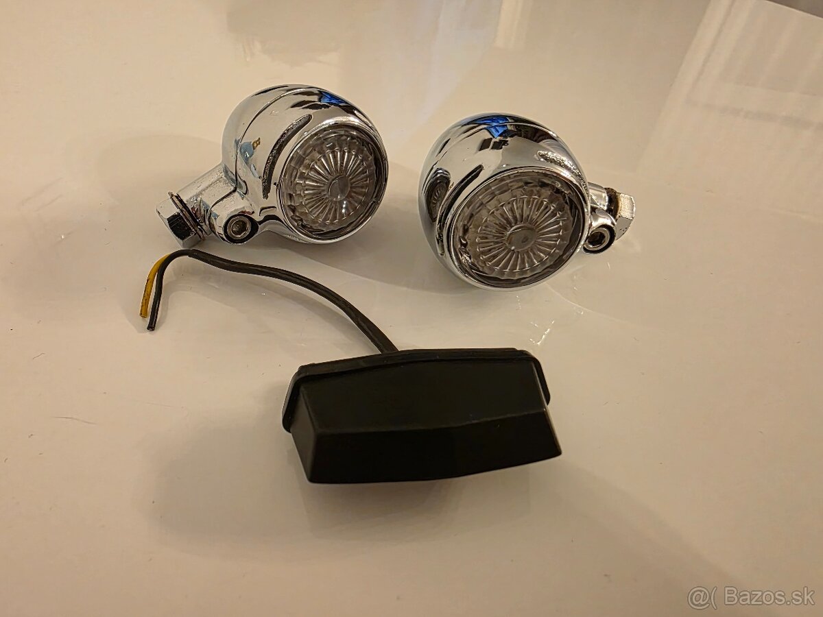 Smerovky + spätné zrkadlá