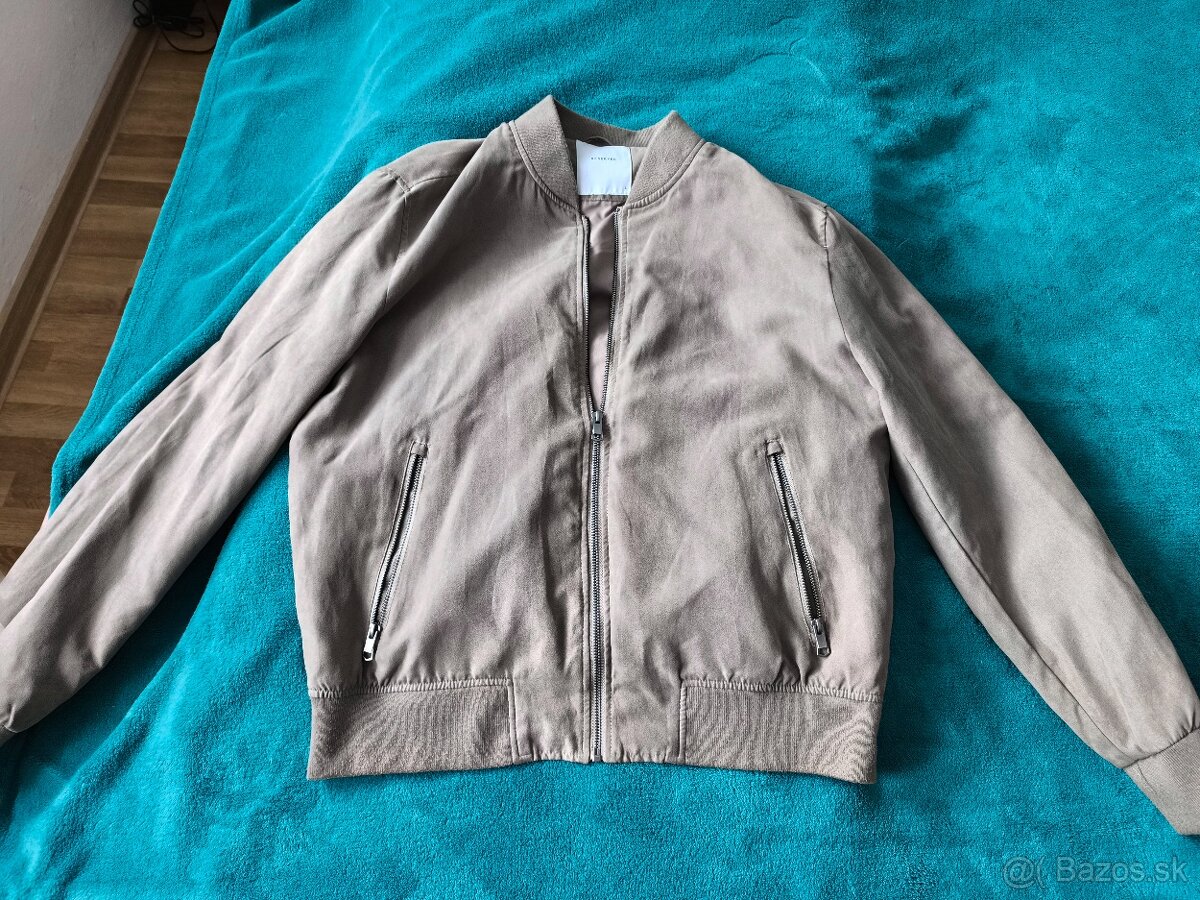 Bunda Reserved – L