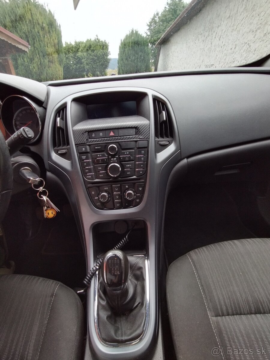 Opel astra gtc
