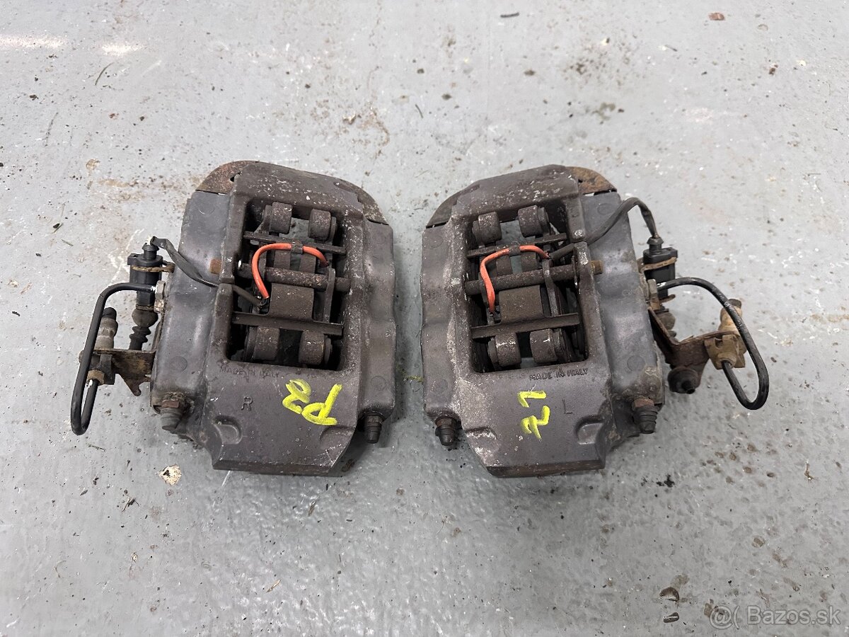 VW Touareg Brembo brzdy brzdové strmene