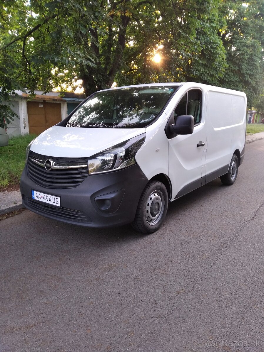 Opel vivaroL1H1