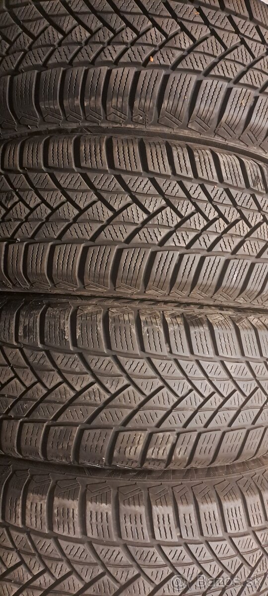Predám 4ks jazdené zimné 185/65r15-88T Matador
