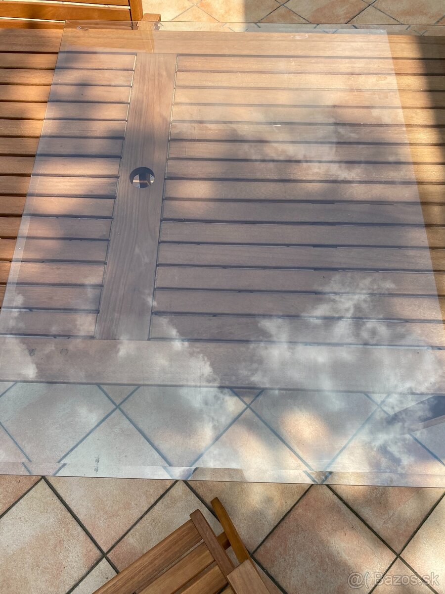 TEMPERED GLASS