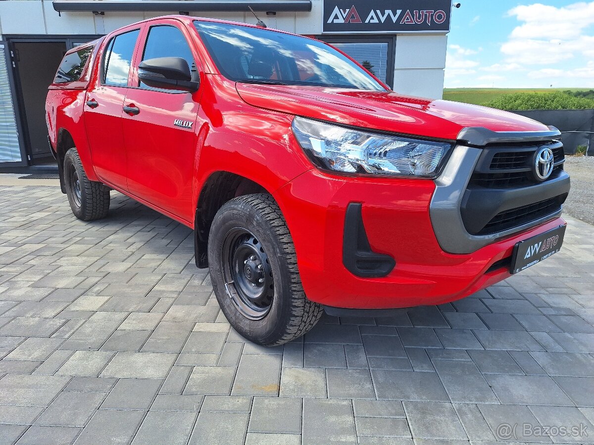 Toyota Hilux DC 2.4 I D-4D 4x4 Live, Pôvodný lak,13 715km,SR