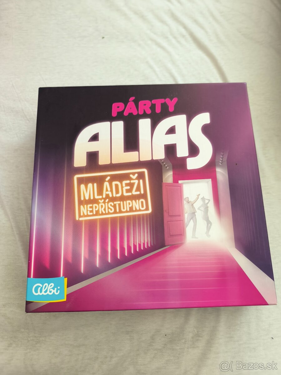 Alias - mládeži nepřístupno