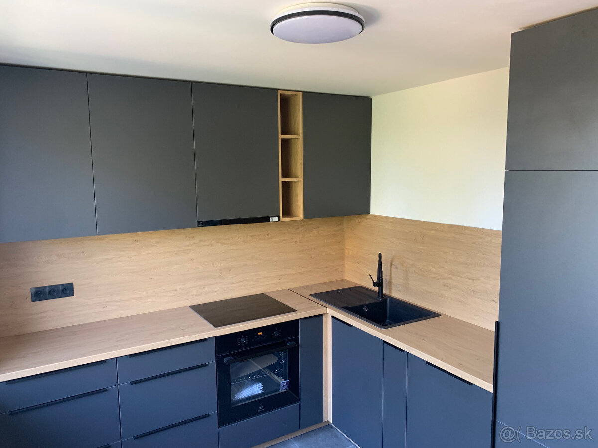 Predám 2-izbový byt bez balkóna po kompletnej rekonštrukcii