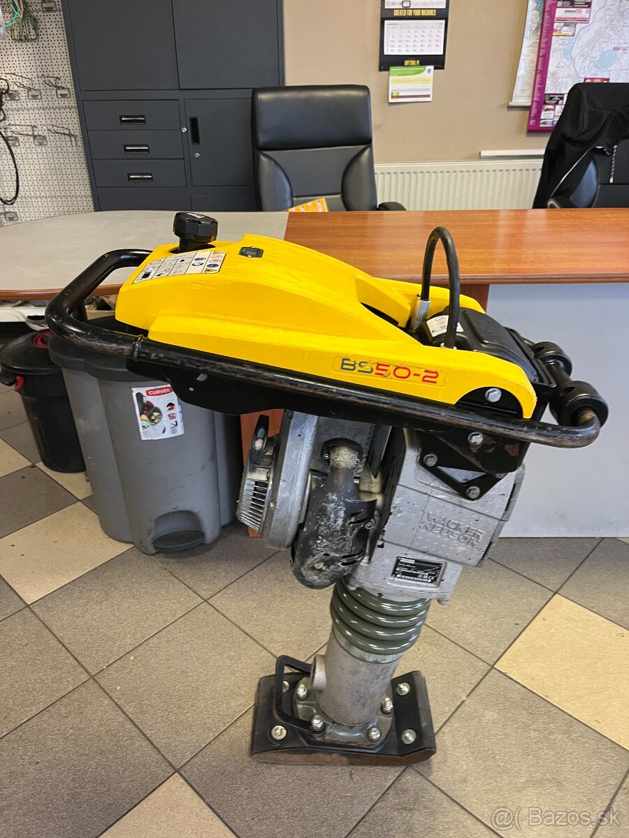 Vibracna zaba, noha, pech Wacker Neuson BS 50-2, 49mth