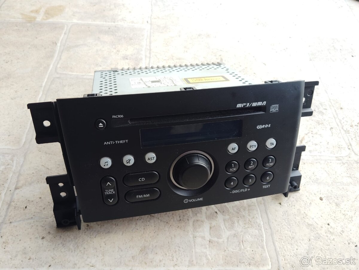 Originálne autorádio Suzuki