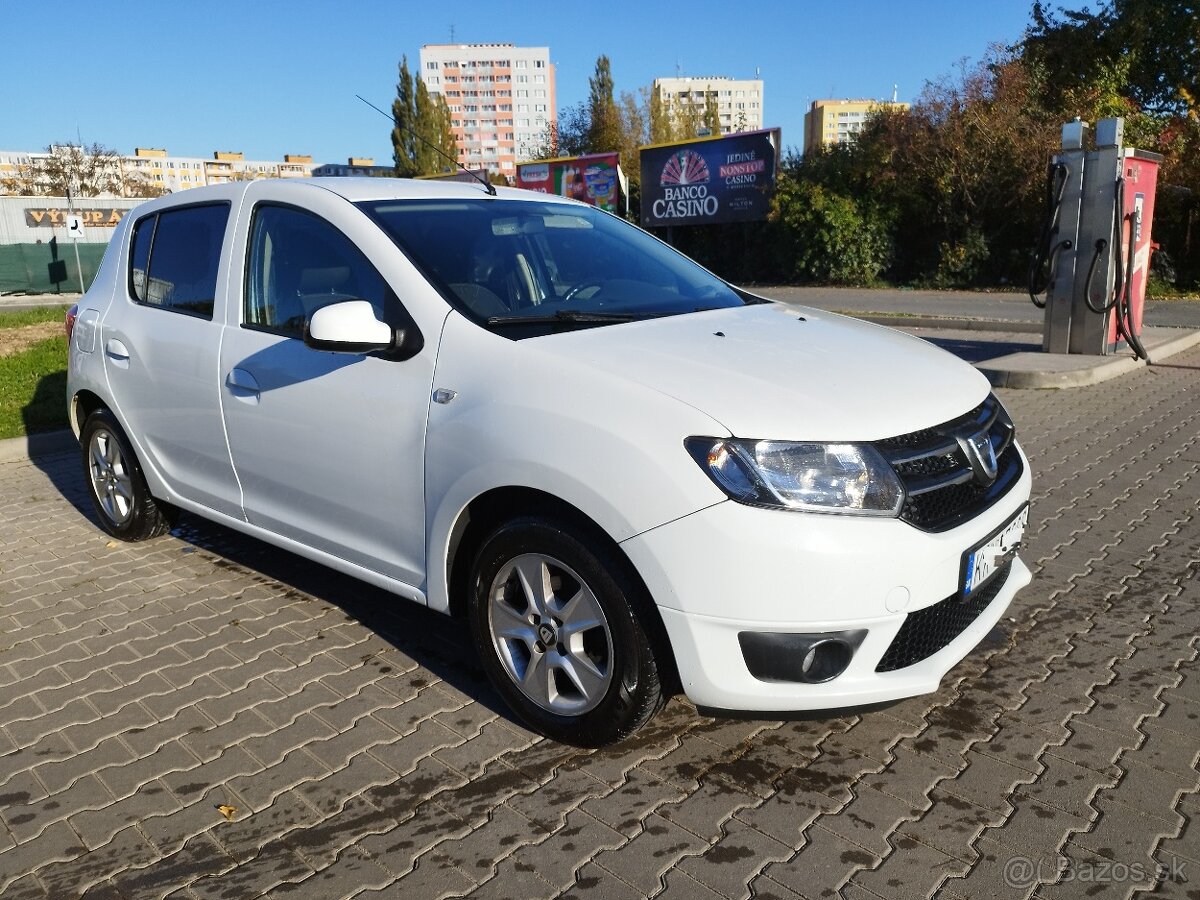 Dacia Sandero 2015 1.2 benzín + LPG