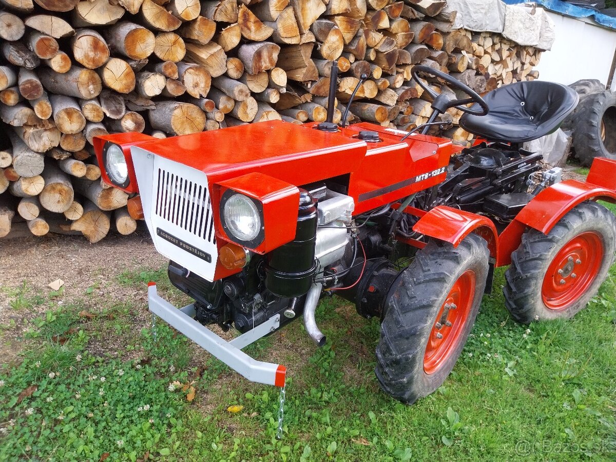 Malotraktor mt8-132,2