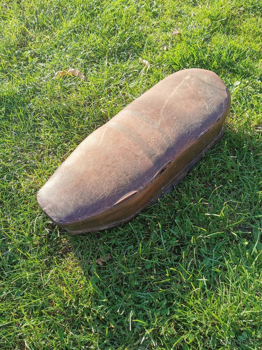 Predám staré sedlo na Jawa,ČZ