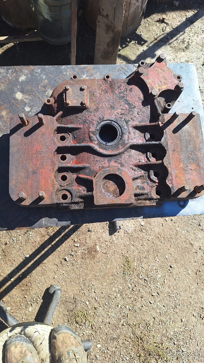 Ťažké prsia zetor