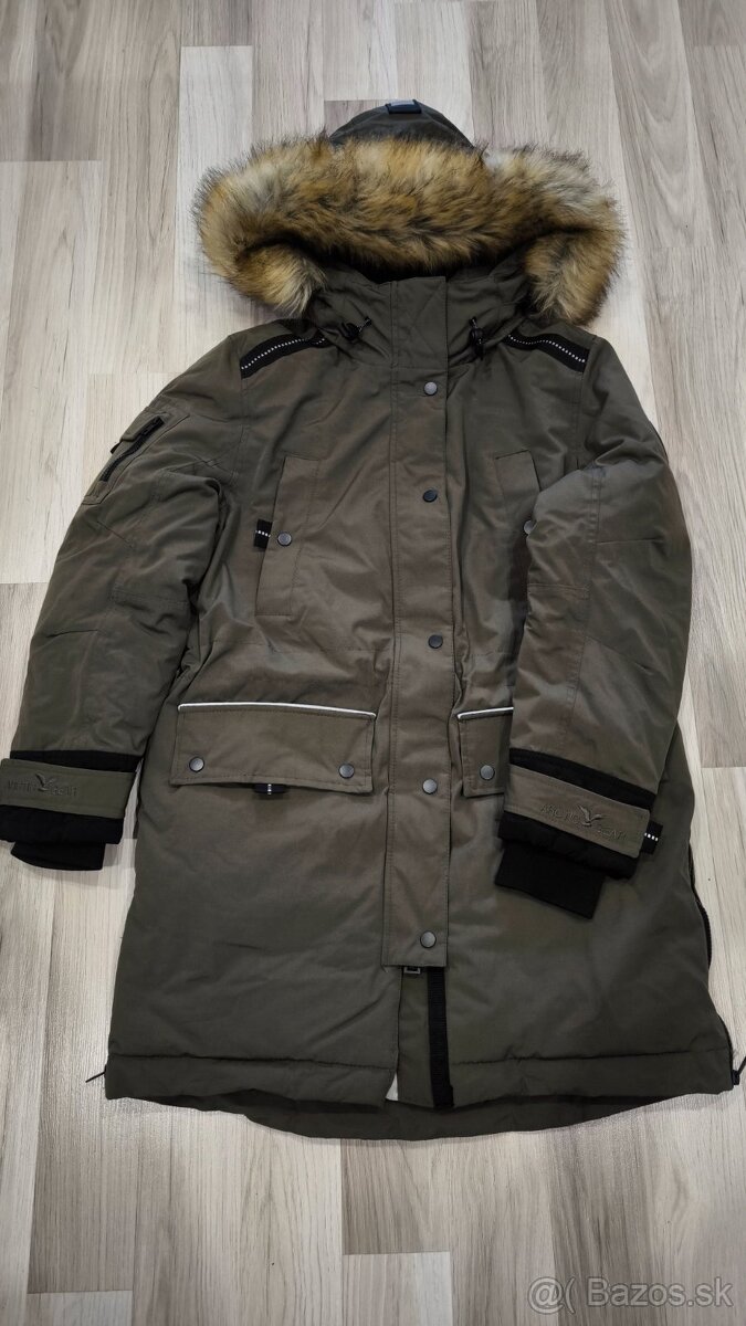 Teplá zimná bunda