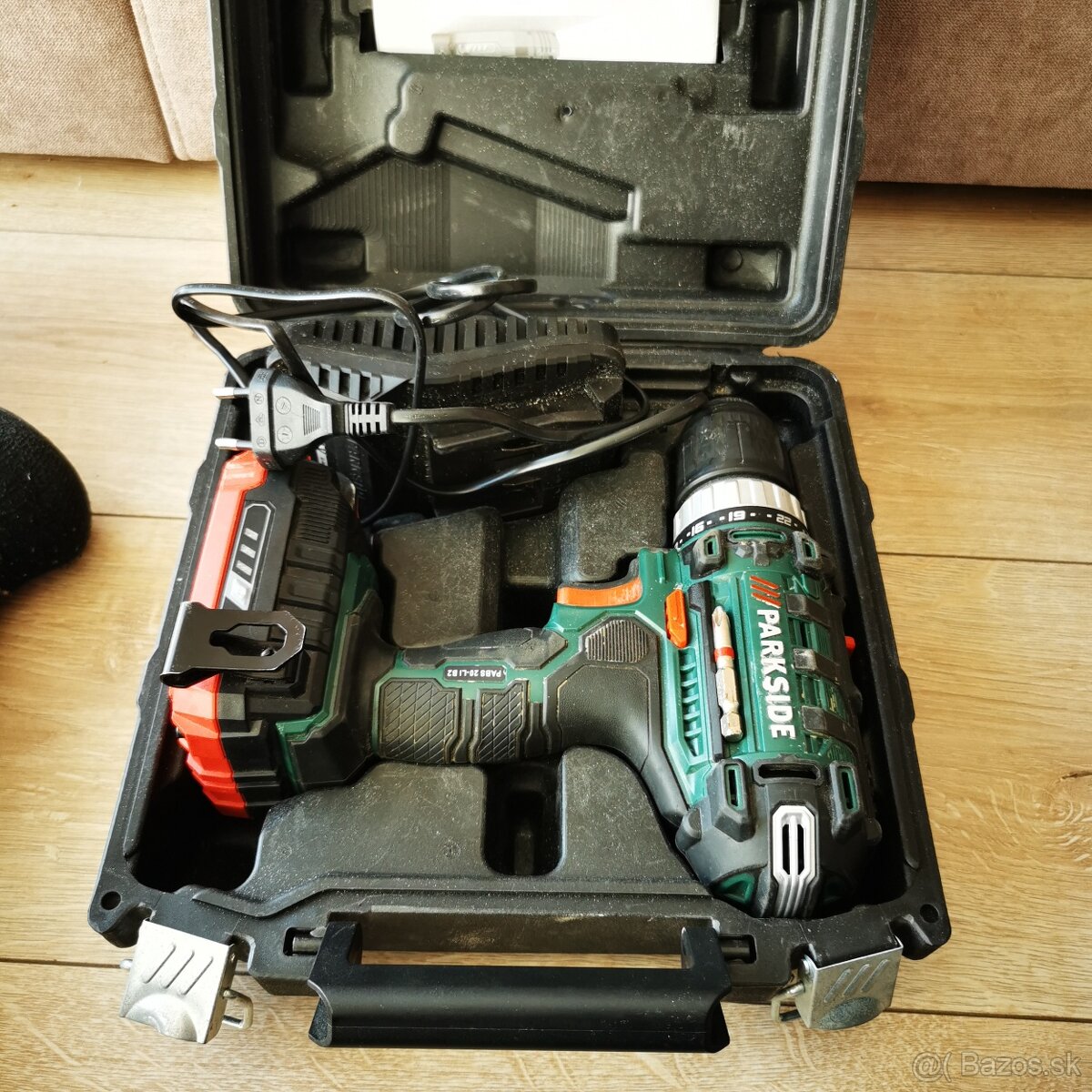 Aku vŕtačka Parkside