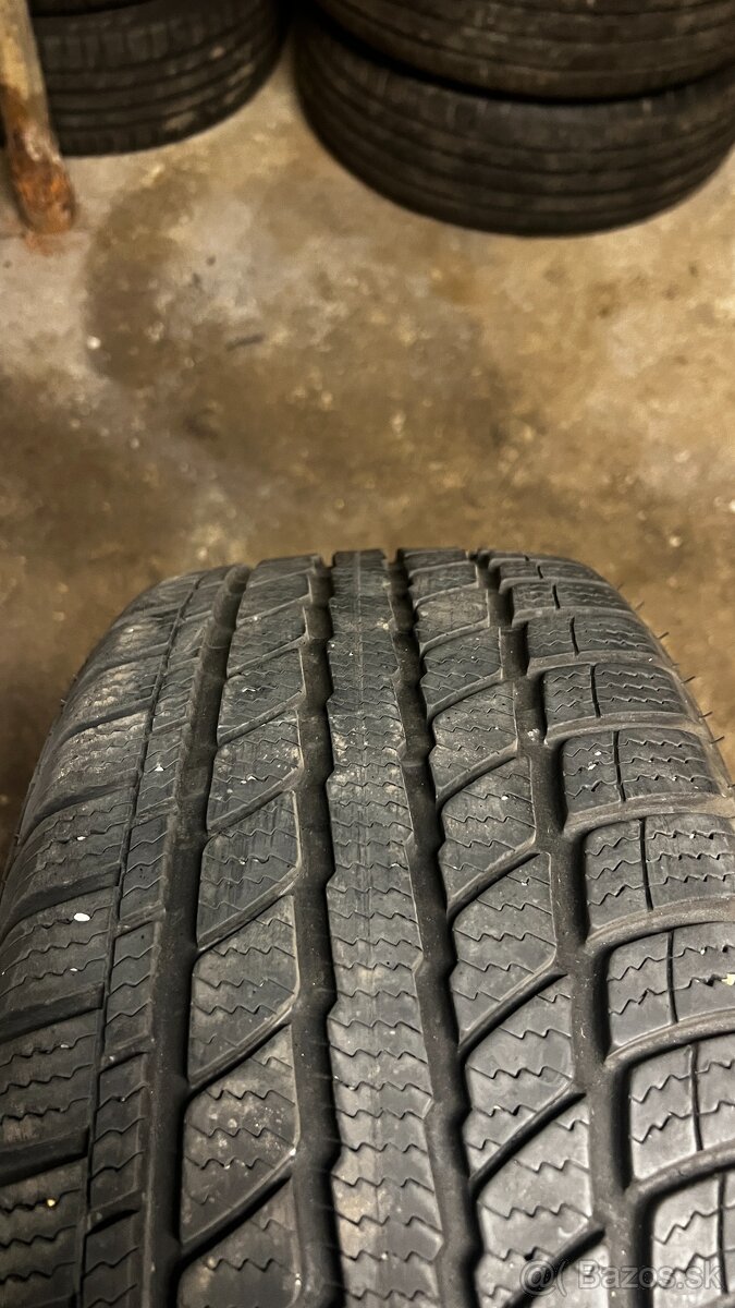 23.Champiro VT/AX 225/45 R17