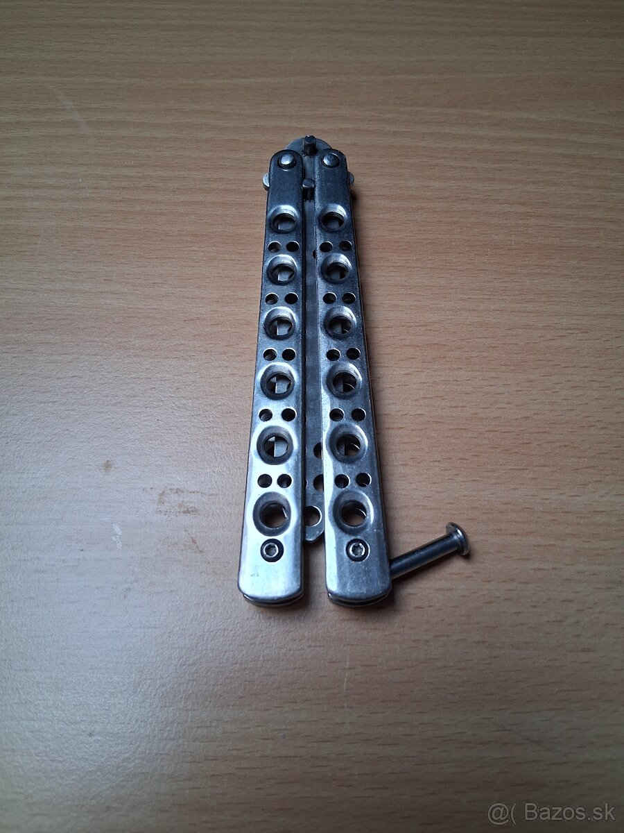 Motýlik nožík tupy