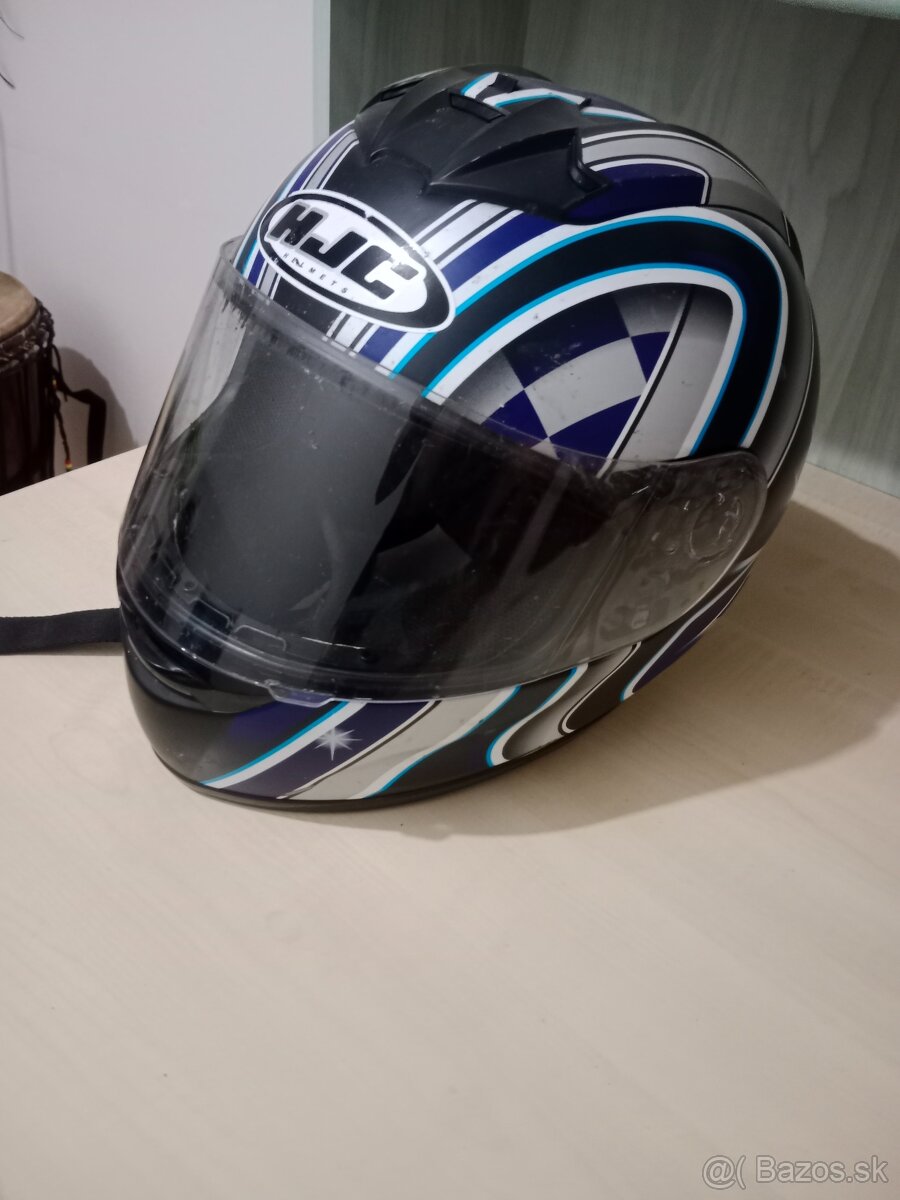 Helma , prilba na motorku L