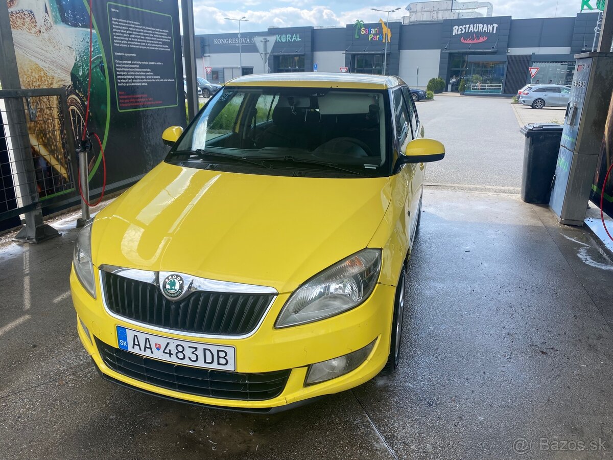 Prenájmom/Požičanie auta Škoda Fabia 2