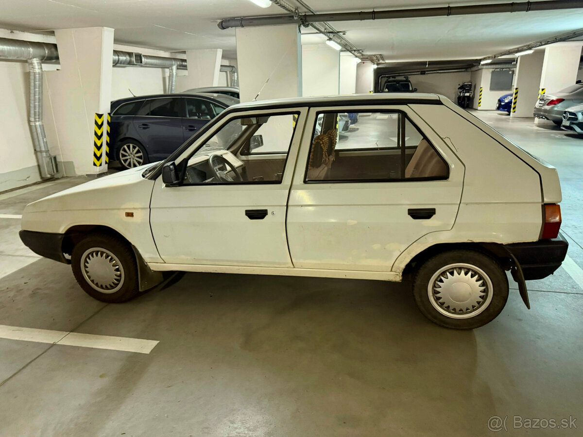 Predám Škoda Favorit 136L