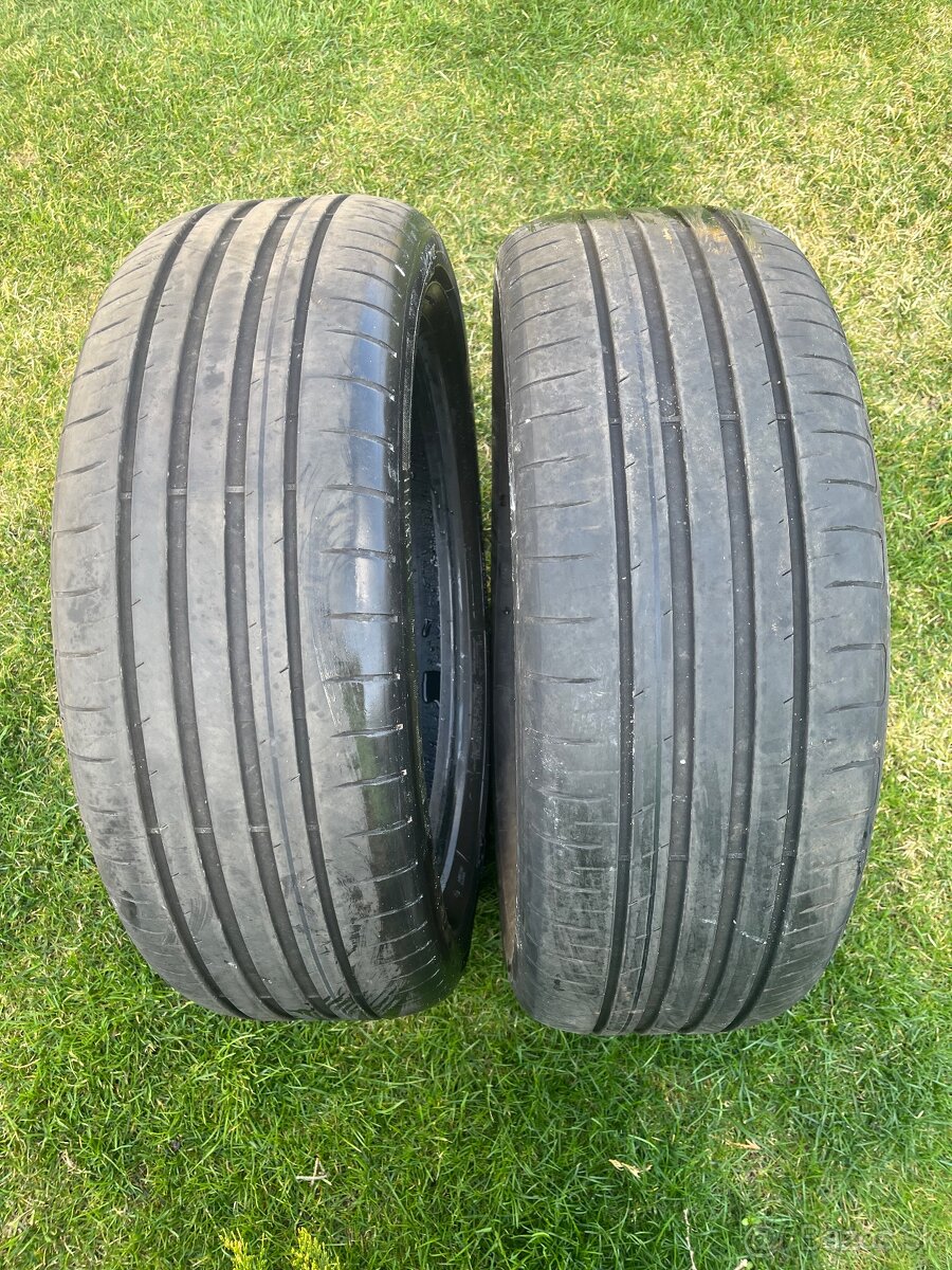 205/55 R17 letne pneu Continental