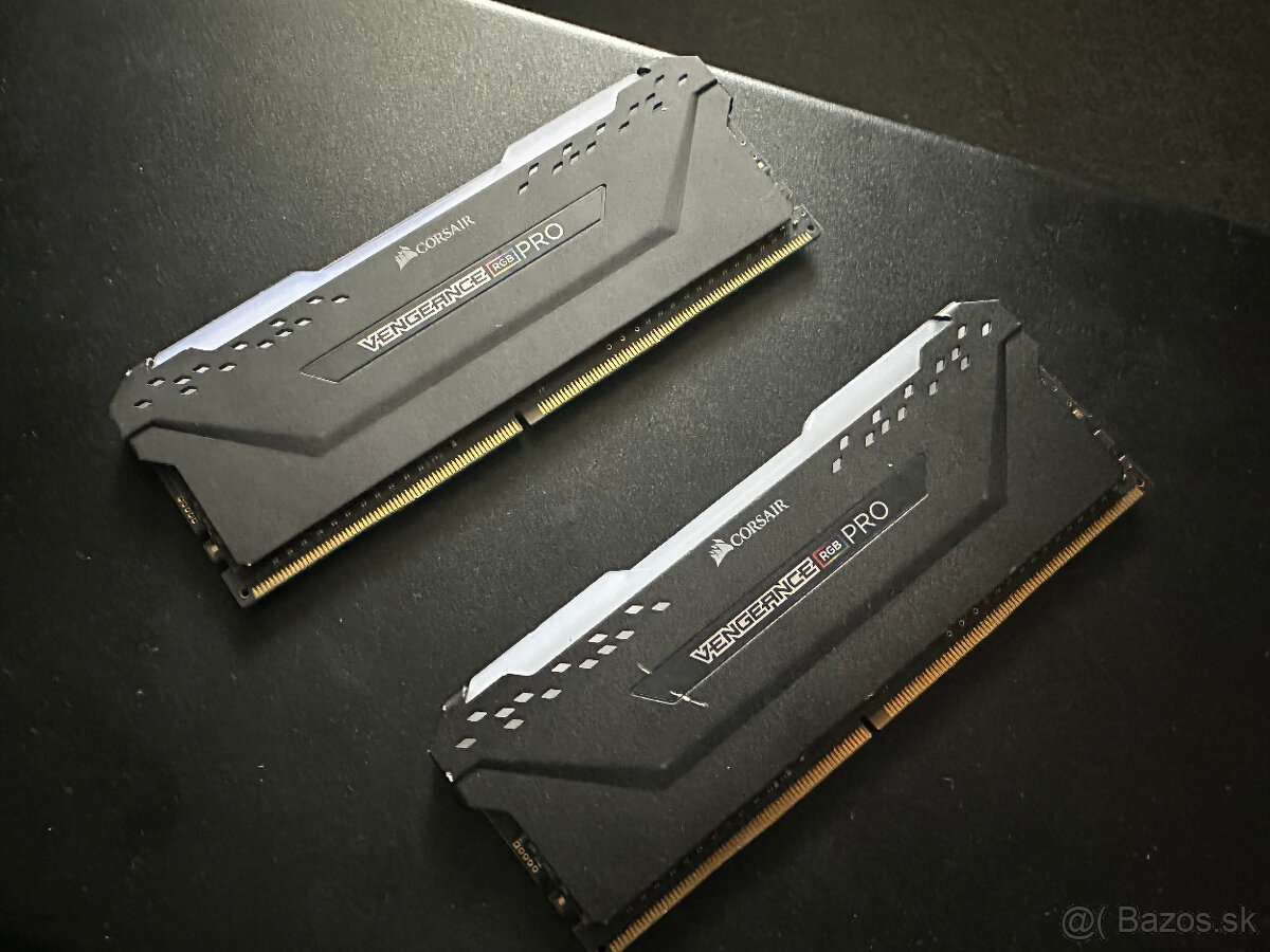 Corsair Vengeance RGB PRO 2x8GB DDR4 3600MHz