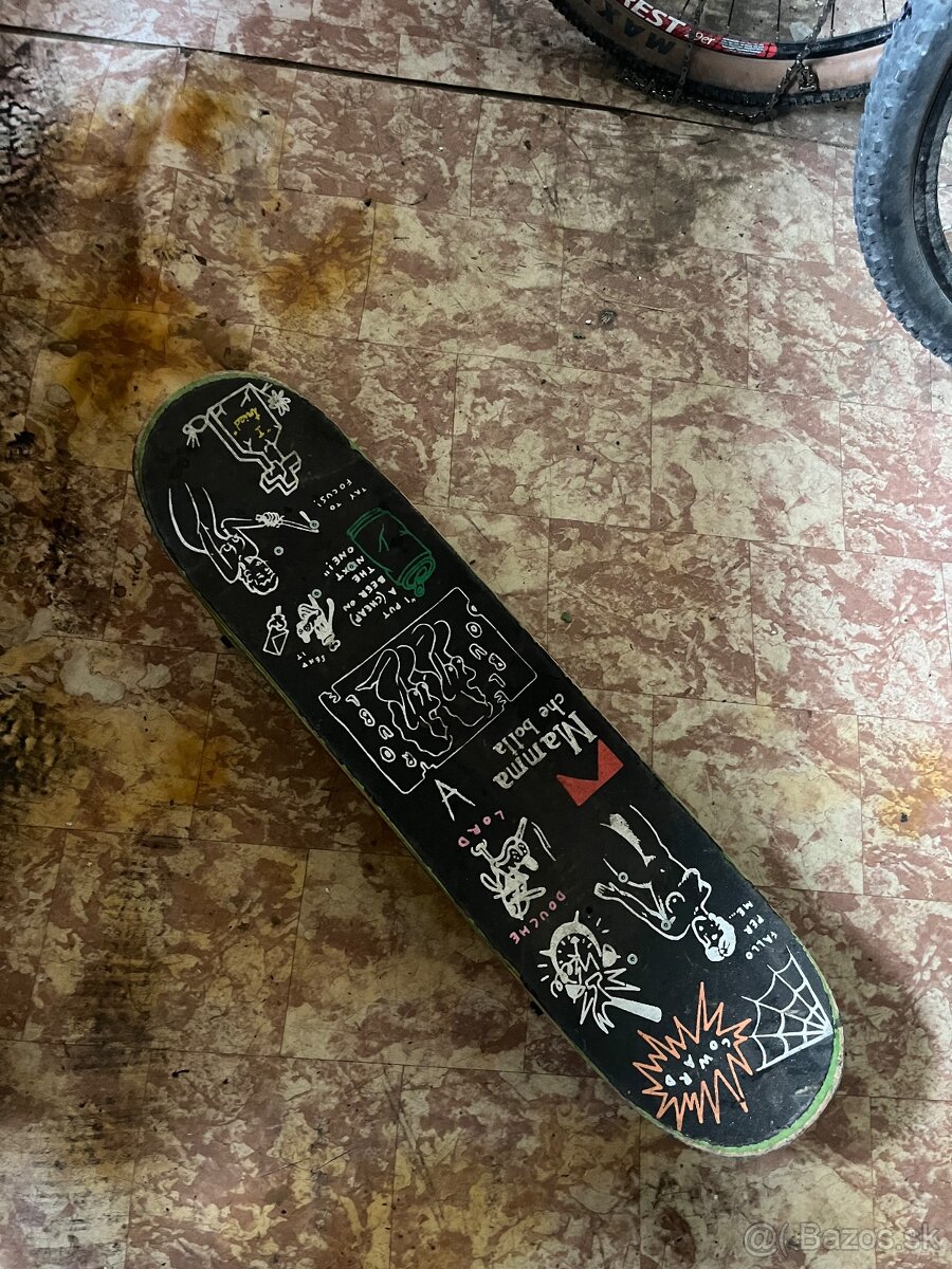skateboard