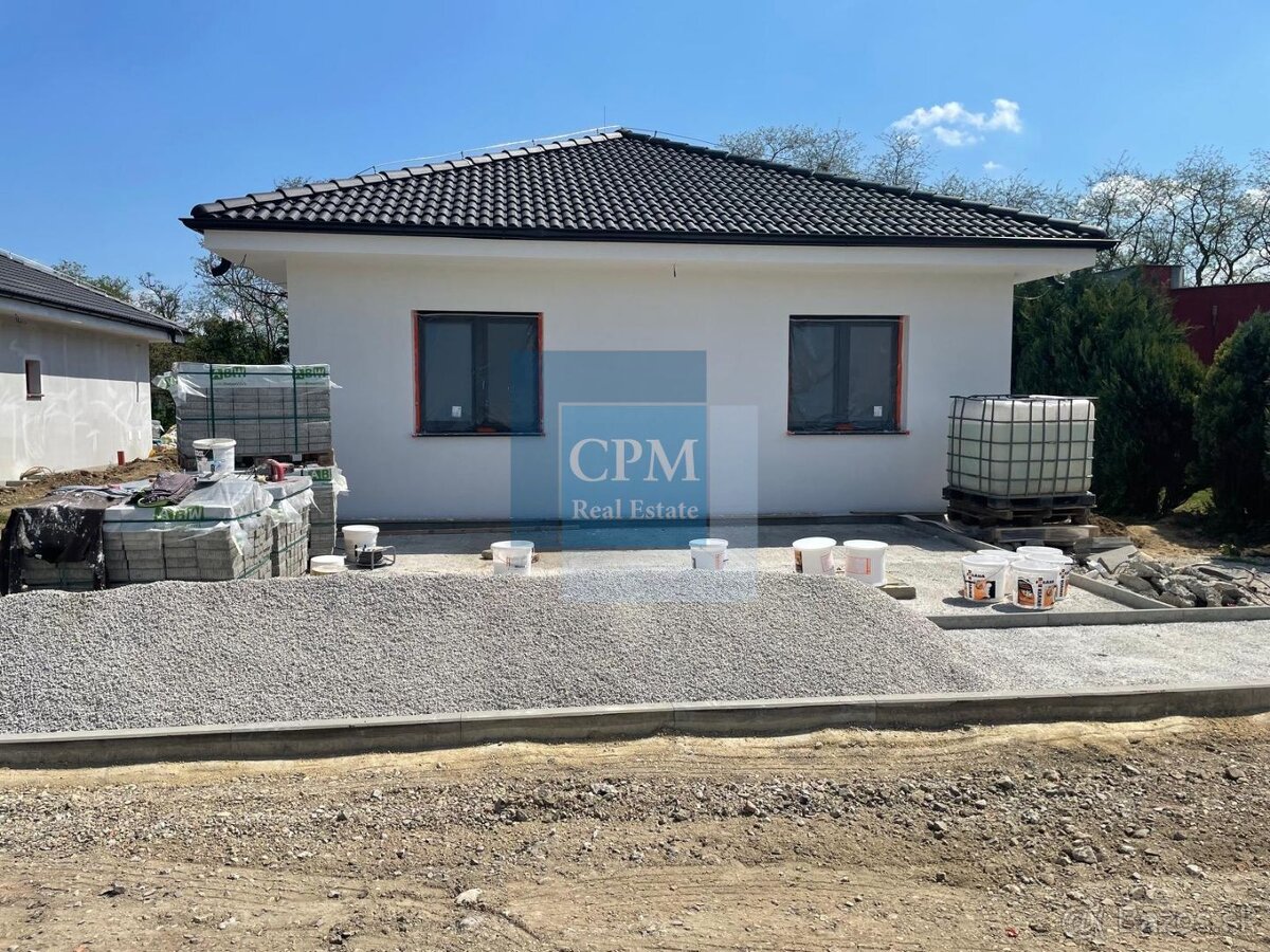 Ponúkame na predaj novostavbu  4-izbového bungalovu - samost
