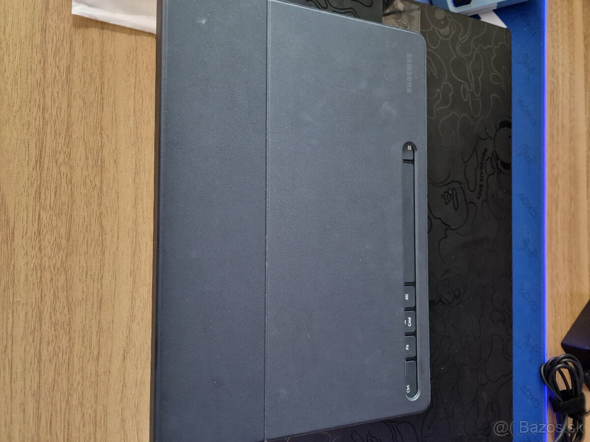 Obal s klávesnicou pre samsung tab S7+, S8+, S7FE
